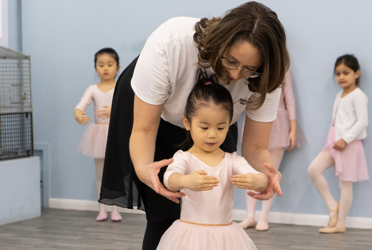 Alyssia Fleur School of Dance