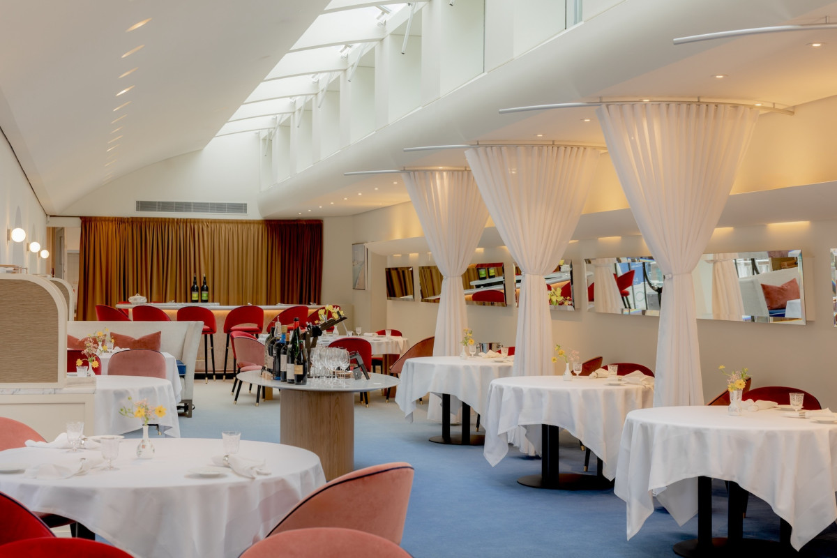 Orrery by Pierre Minotti